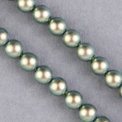 29-0648:  5810 6mm Iridescent Green Crystal Pearl 